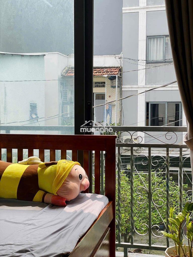 Phòng ban công thoáng-hoàng hoa thám giáp phú nhuận, quận 1, quận 3 - Ảnh 2