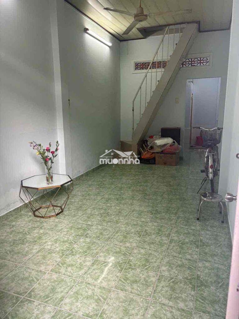 Cho thuê nhà nguyên căn.dt:3x13m trường sa p17 bình thạnh