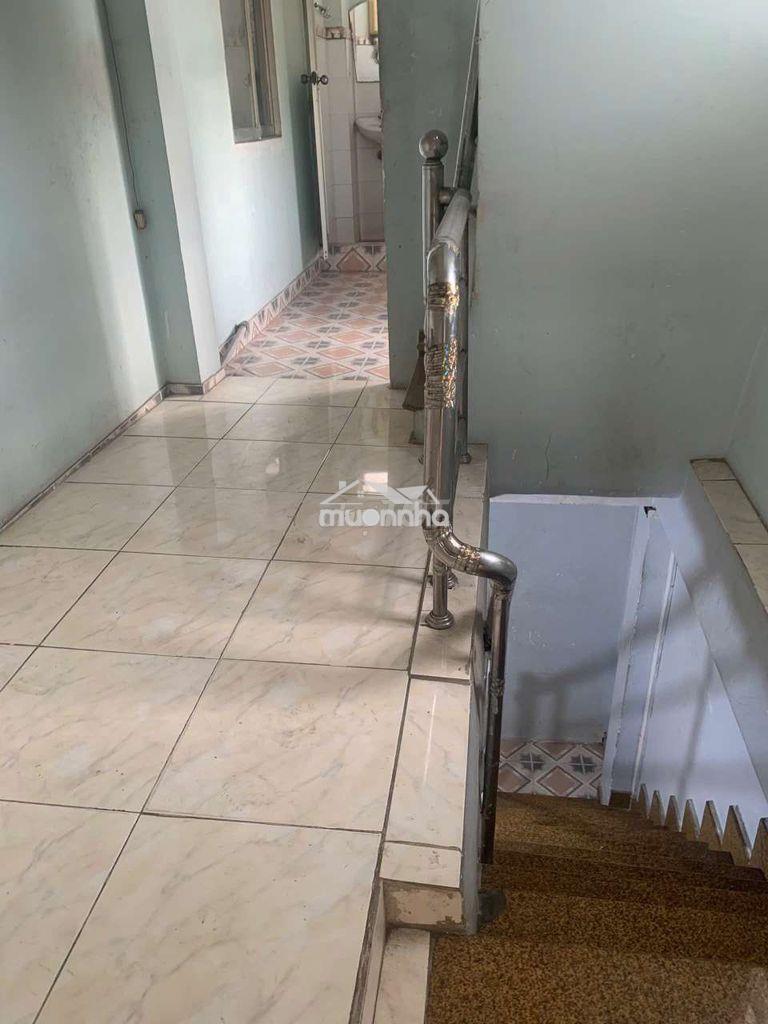 Cho thuê nhà nc hoàng sa p9 q3 đoạn 2 chiều. - 4pn - 2 wc giá 14tr - Ảnh 4
