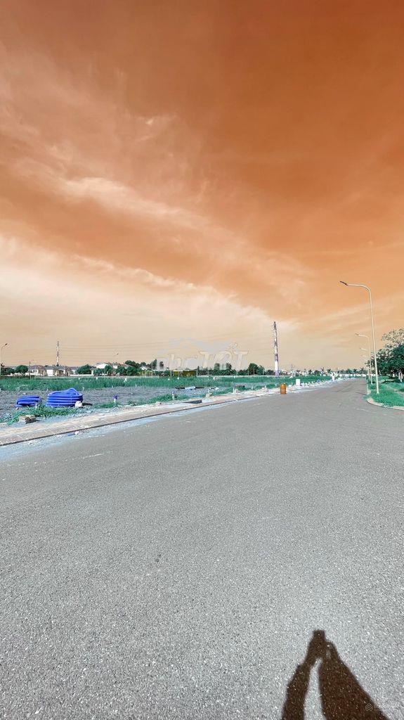 Bán đất nền kđt vạn phúc city, 84m2 ngang 5m, 2 mặt tiền 16m, 8 tỷ - 4