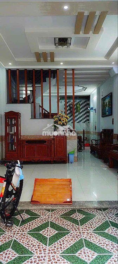 Cho thuê nhà trung mỹ tây q12 full nội thất chỉ vào o 5pn 5wc 10tr hxh