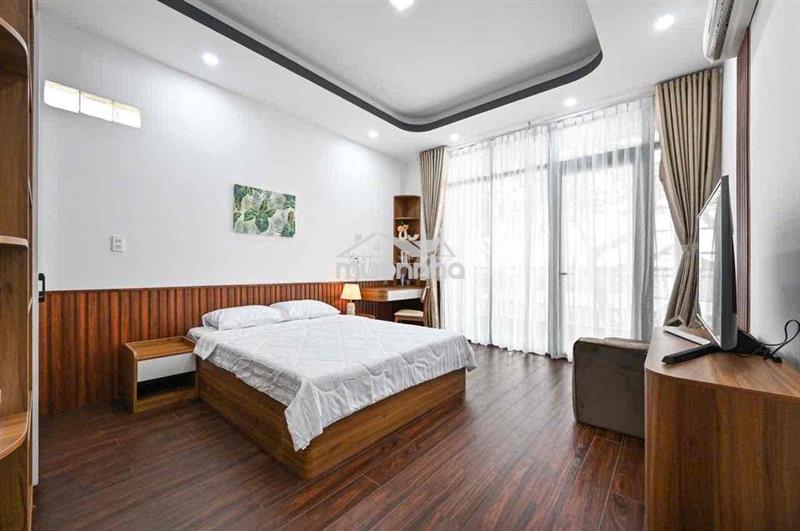 Căn hộ dịch vụ mới 100%,full nội thất,gần phố bùi viện,chợ bến thành