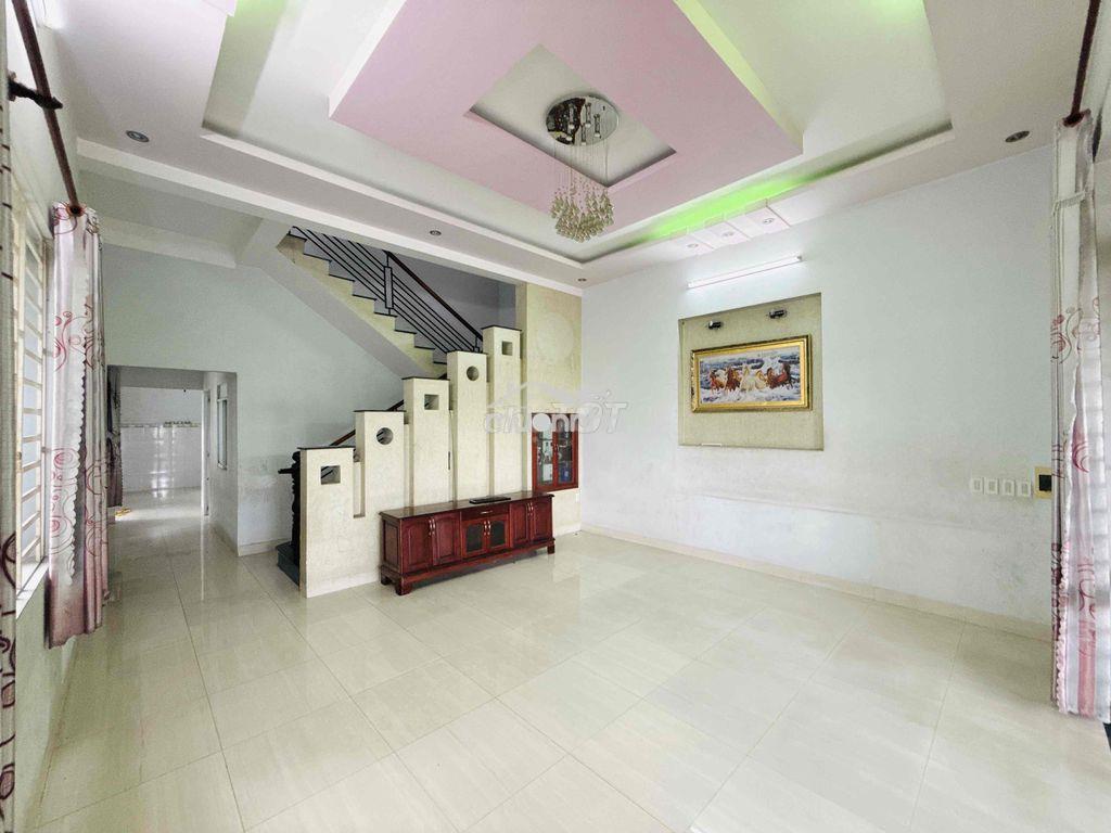Cho thuê nhà lầu 4pn  (2mt) đường 8m, kp2 p.trảng dài, giá: 7tr5 - Ảnh 2