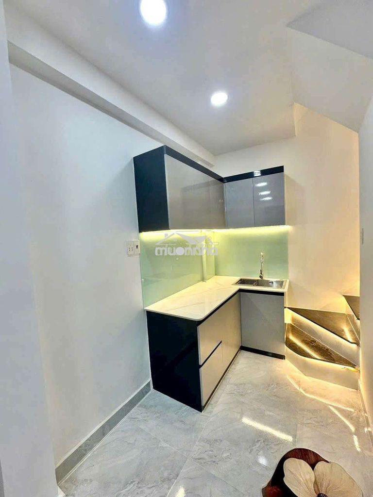 Cho thuê nhà nguyên căn hẻm trần xuân soạn, gần cầu kênh tẻ - Ảnh 2