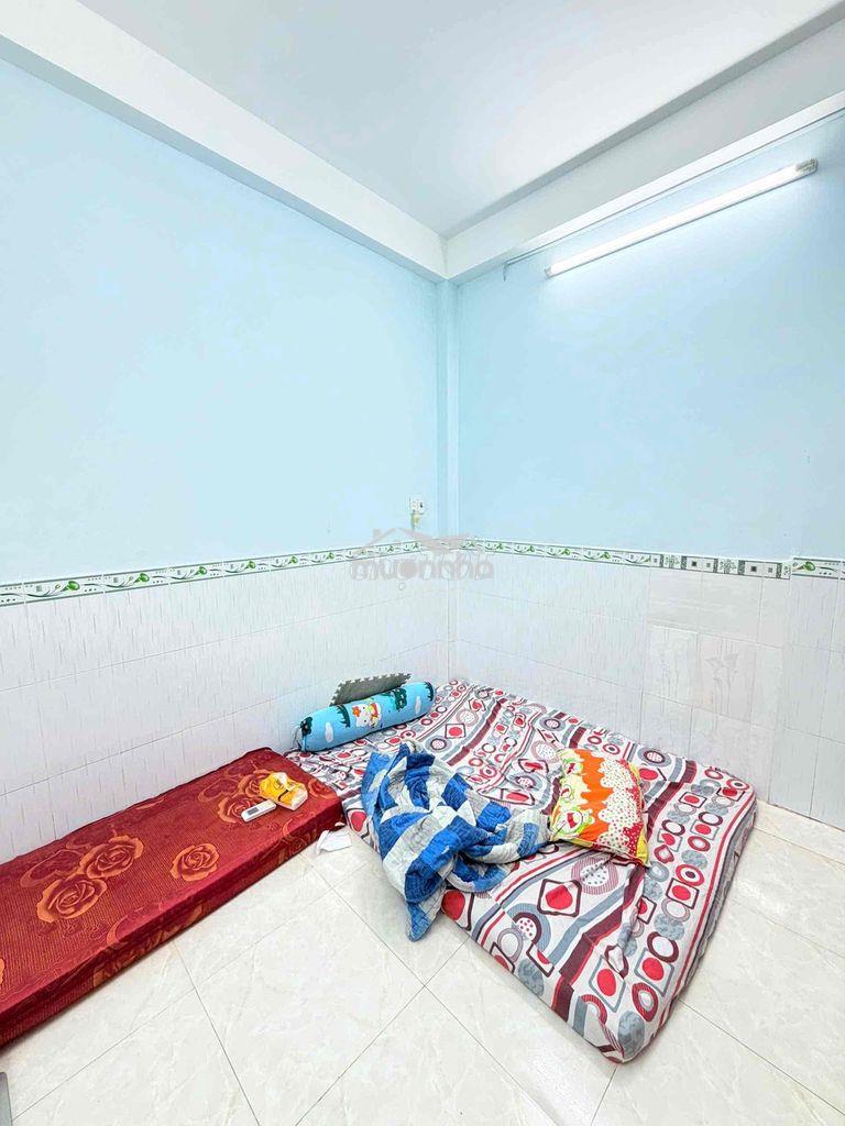 Bán nhà phường tân sơn , 3 tầng btct , chính chủ ở - Ảnh 4