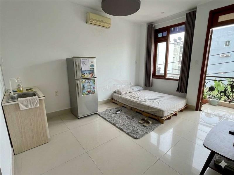 Studio ban công thoáng mát tiện đi q11 tân bình kế đầm sen lê đại hành