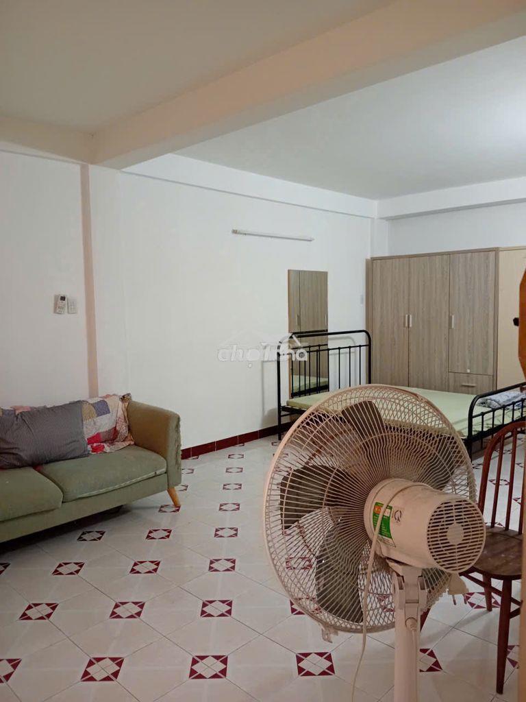 Bán căn chung cư phường 3 quận 4 gần công viên, 50m2 hoàn thiện đẹp - 3