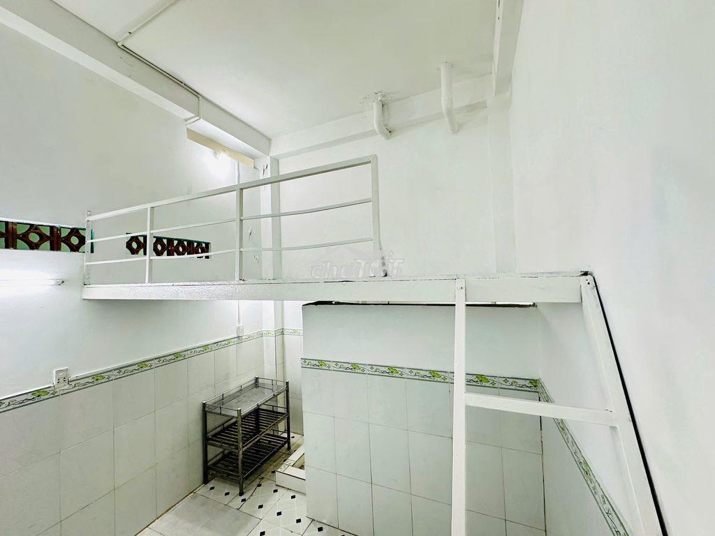 Duplex gác cao ko đụng đầu gần iuh vlu giá rẻ - Ảnh 3
