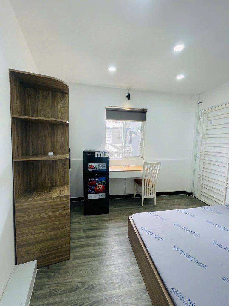 Hiếm!mới trống phòng cửa sổ thoáng huỳnh văn bánh-full nội thất - Ảnh 3