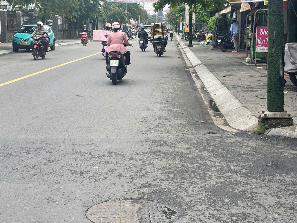 Cho thuê nhà nguyên căn 8 x 40m, t+lững+3lau, 75tr - Ảnh 4