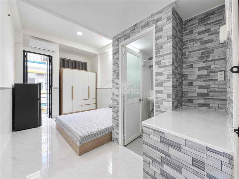 Cho thuê studio ban công full nội thất|nước 20k/khối|âu dương lân q8