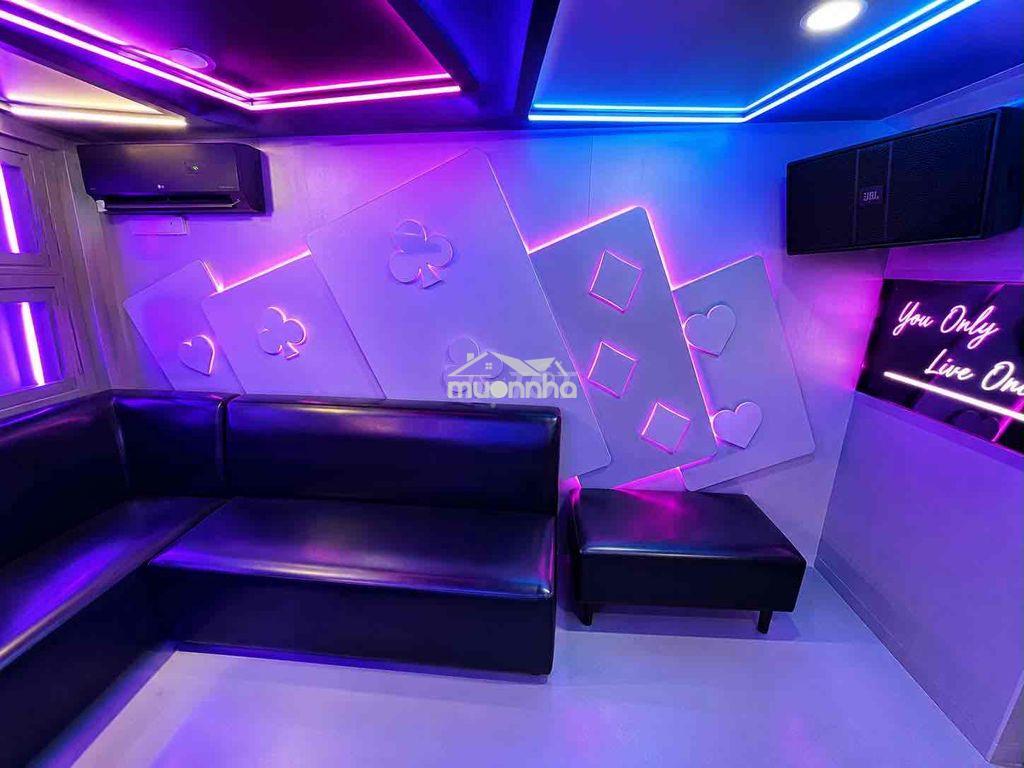 Sang nhượng quầy bar + quầy sofa và hai room kara ở quận 1 - Ảnh 2