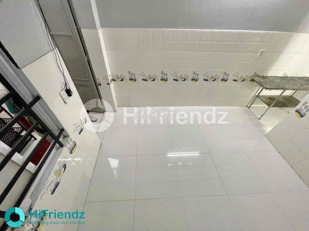 🔥Phòng trọ giá rẻ gác cao 2m máy lạnh thang máy hầm xe ở phú nhuận - 4