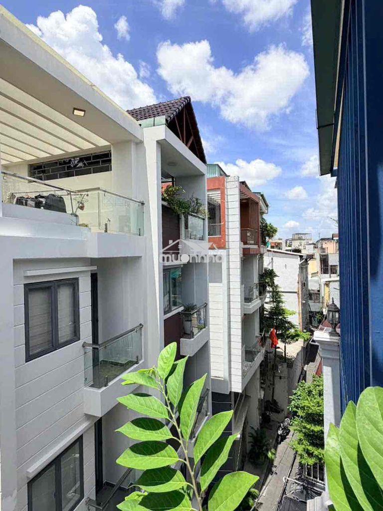 Nhà phan xích long - dt 48m - nhà 4 tầng lầu. 5 phòng ngủ - chỉ 6ty9