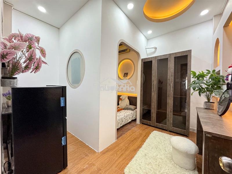 Studio mới 100% full nt ngay đh bách khoa , mở, trường đua phú thọ,