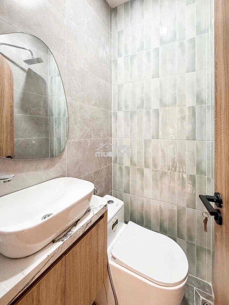 Chính chủ cho thuê phòng ở trệt tại 98f lê lai & 39 nguyễn trãi 5tr nt