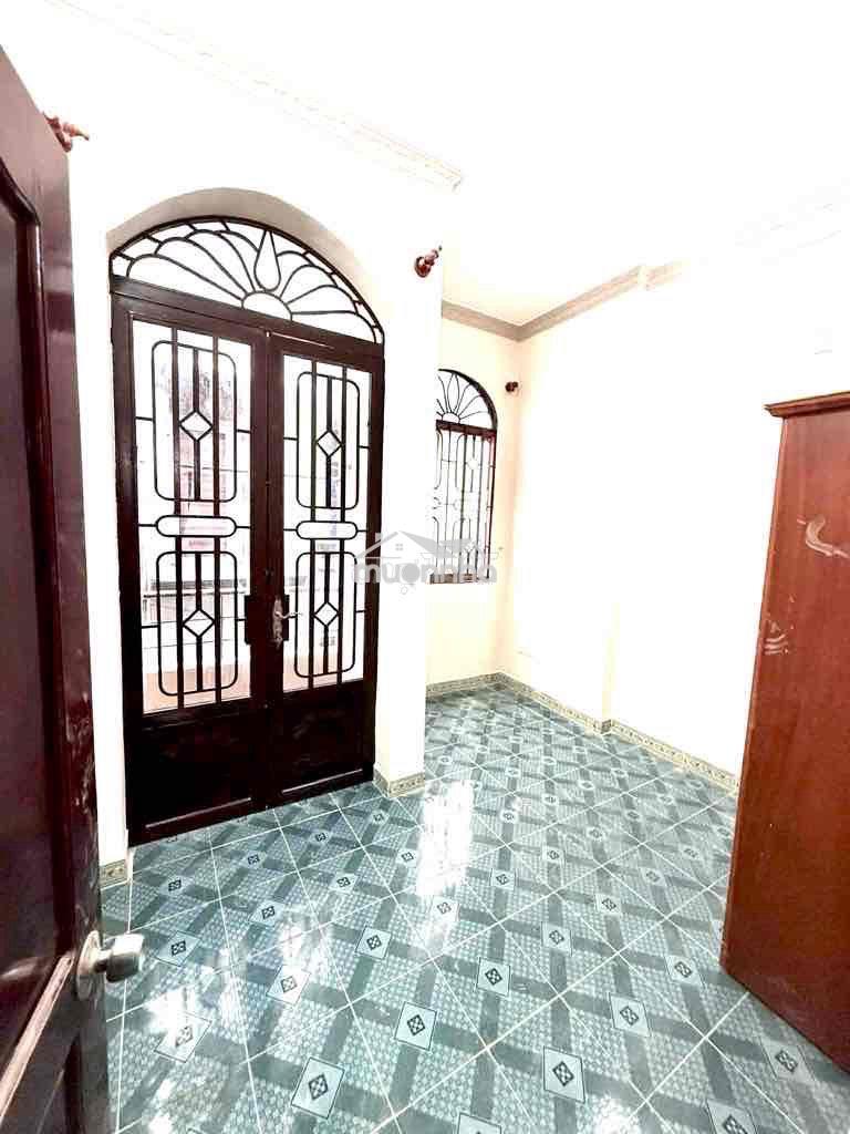 Nhà phù hợp gia đình nhỏ, 2 pn 2 wc. khu dân cư yên tĩnh, hẻm cụt - Ảnh 2