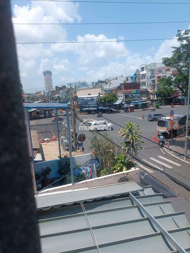 Bán chung cư thang bộ 255 phan văn khỏe q6