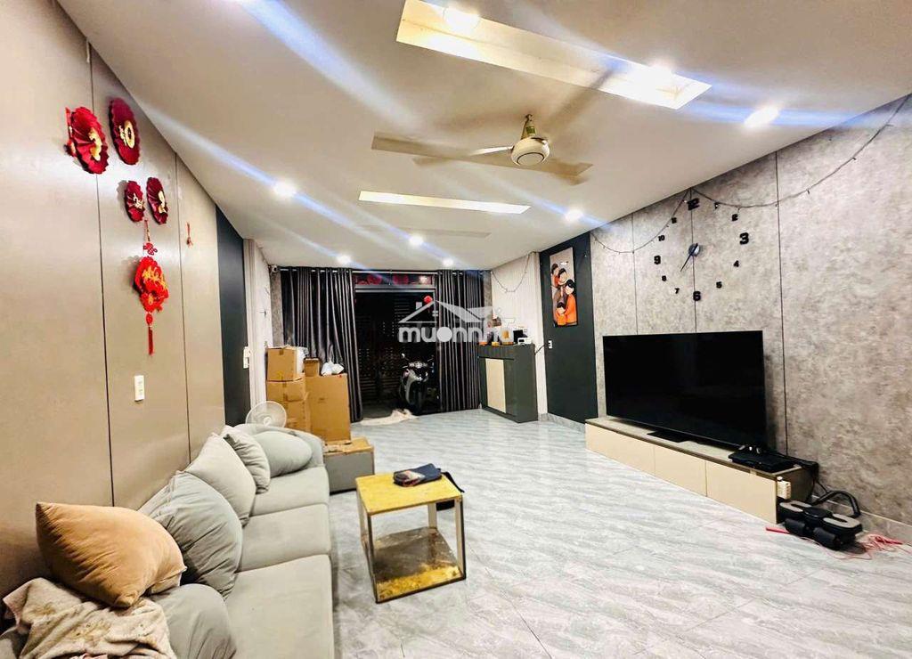 Nhà 2 tầng 90m2 hẻm xe tải tô ngọc vân tam bình 5.65 tỷ shr
- 3