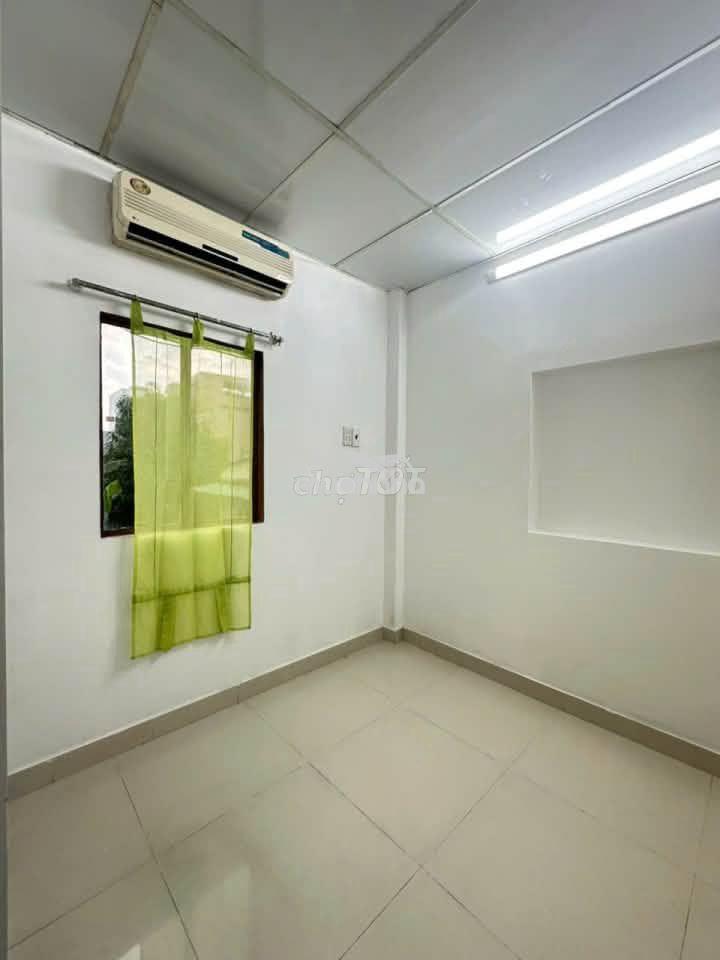 Thuê nhà nguyên căn ở q3 liền kề q1, q5,q10,q11,q6 vào ở ngay - Ảnh 2