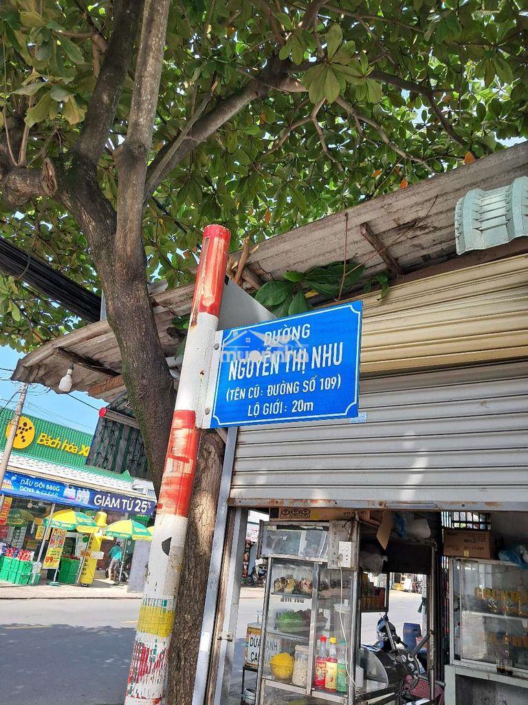 Cho thuê nhà nguyên căn 240m2 hẻm xe hơi