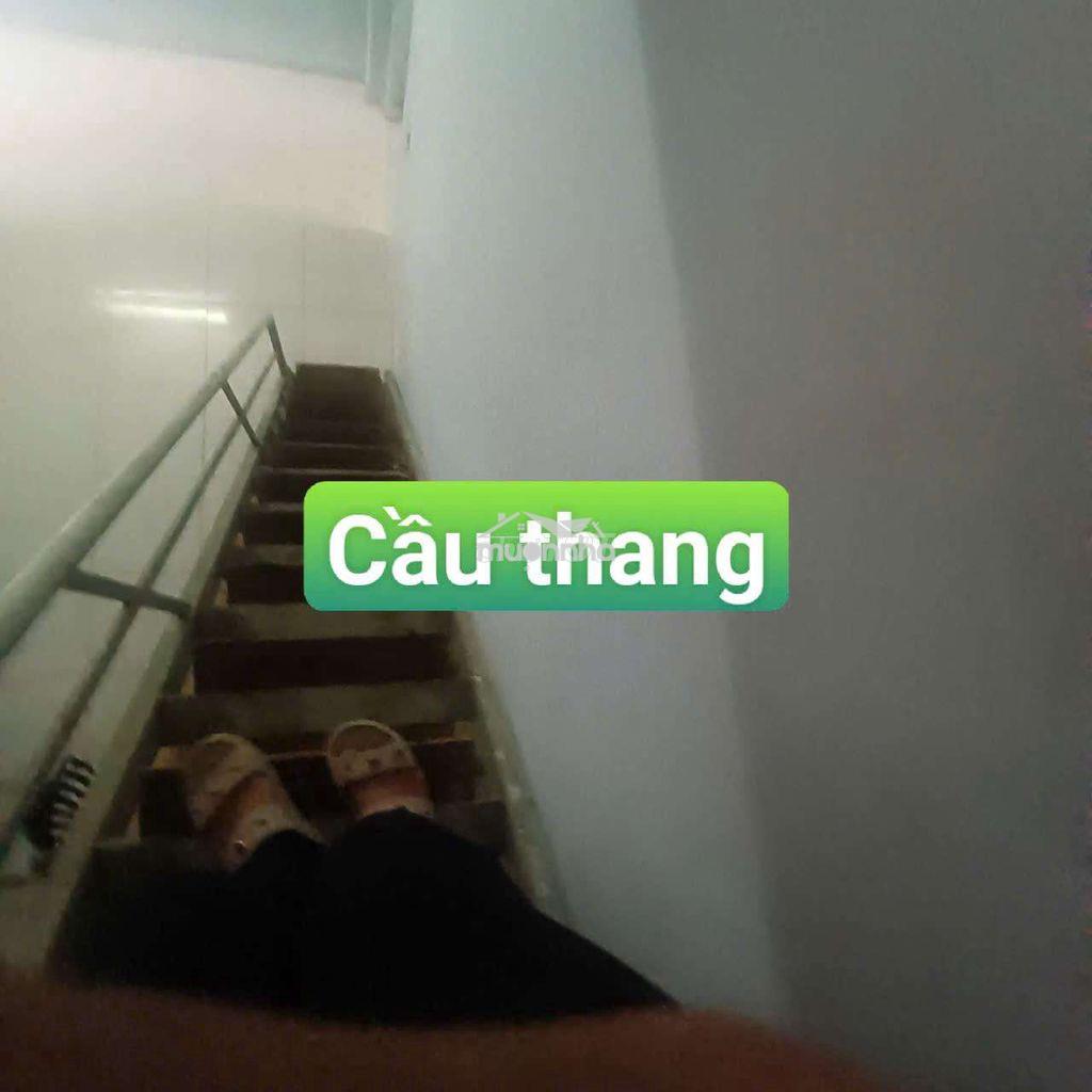 Nhà thuê 5*16 có gác _ có đất trồng rau đường vĩnh lộc b. ấp 5 - 3