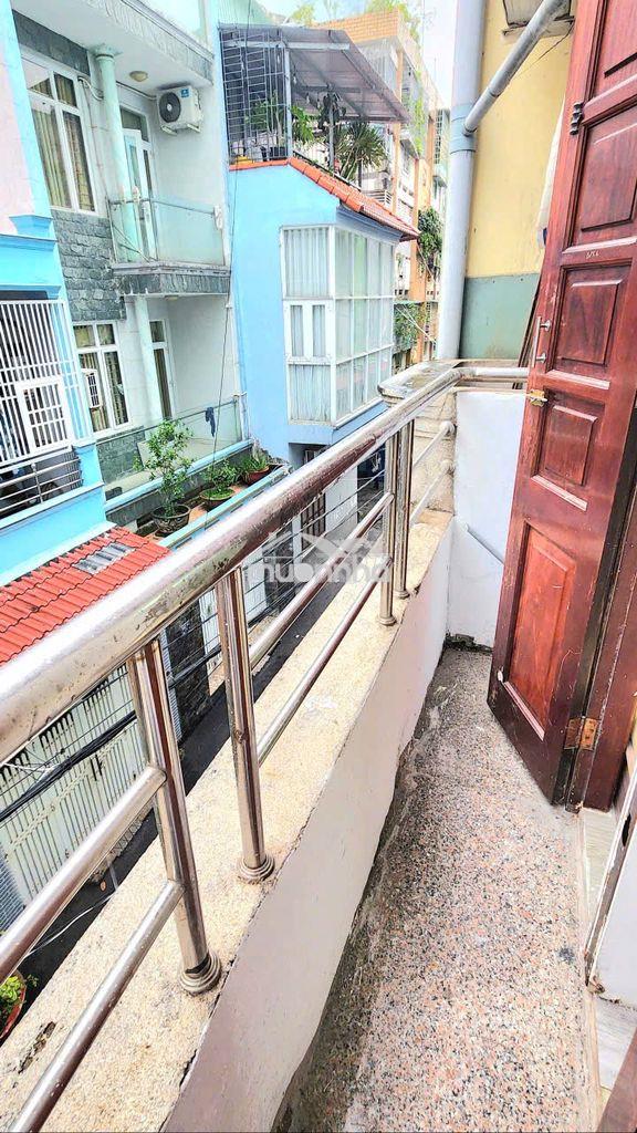 Nguyên lầu 2 phòng ngủ ban công, máy giặt riêng 60m2 7tr5/tháng - Ảnh 3