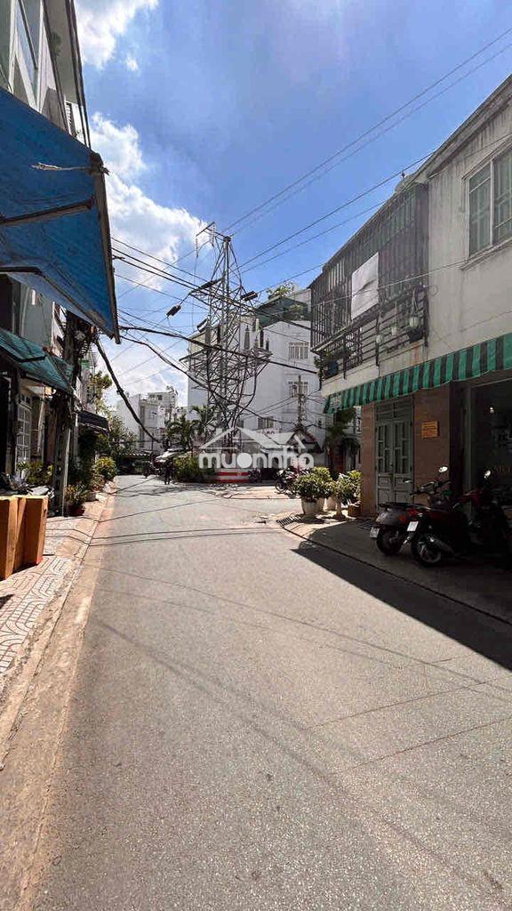 Bán nhà chính chủ - chợ thuốc quận 10
