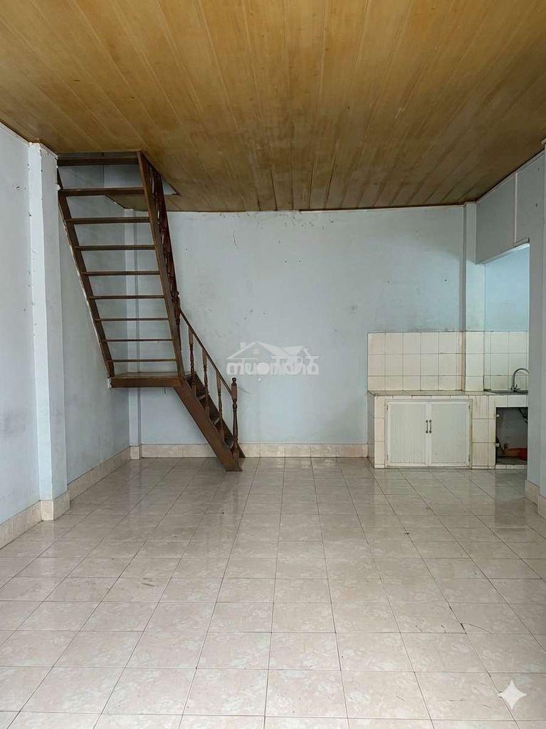 Bán nhà tân bình hẻm trần văn quang 2 tầng 36m2 chỉ 3.7 tỷ - Ảnh 2