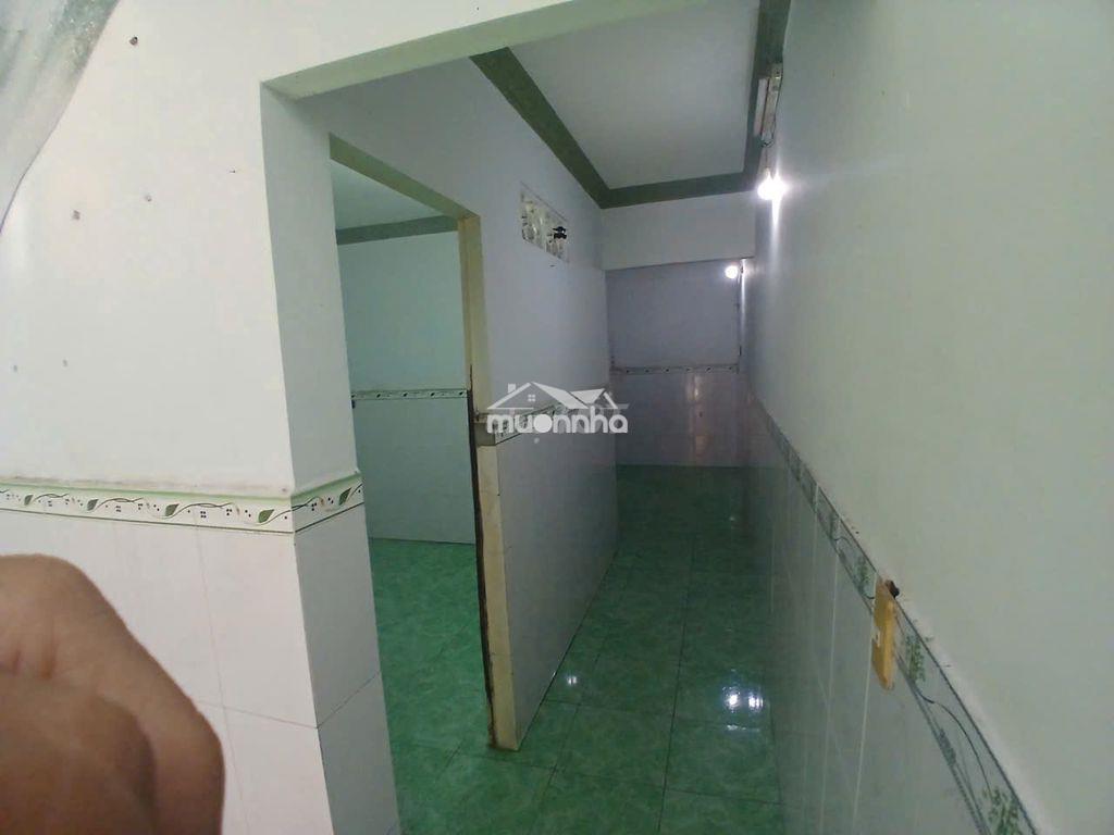 Nhà rẻ chỉ 4.5 tỷ, trung tâm tphcm 47.2m, 2 tầng. trường chinh, tphcm - Ảnh 3