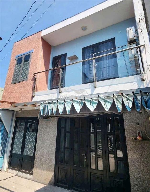Nhà shr xã phong phú 6,2 x7,2 m 1 trệt 1 lầu 2 pn 2wc.