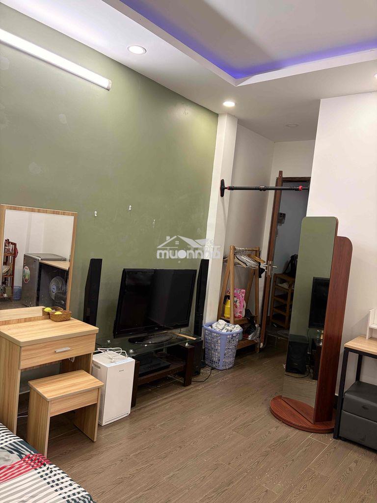 Cho thuê phòng đầy đủ nội thất khu trung tâm
