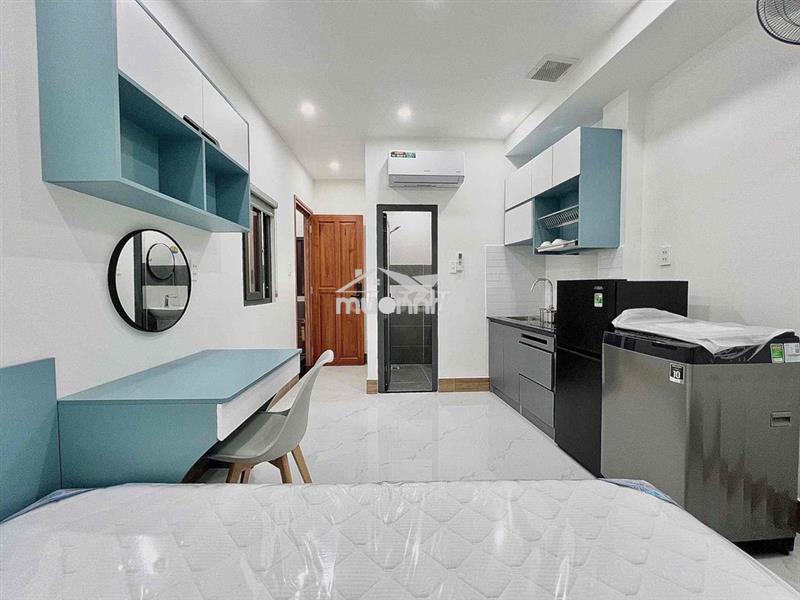 Studio full nội thất - thang máy