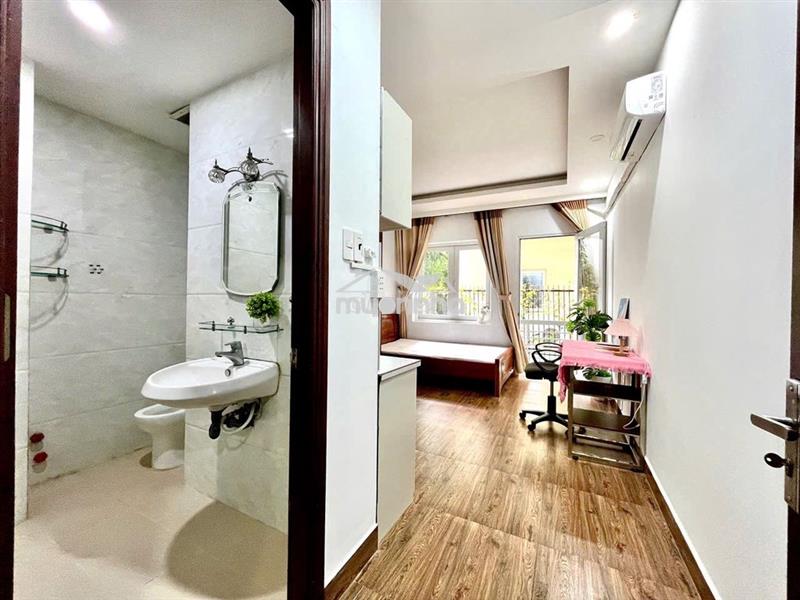 Dự án mới ban công lớn mát - gần tđt, rmit