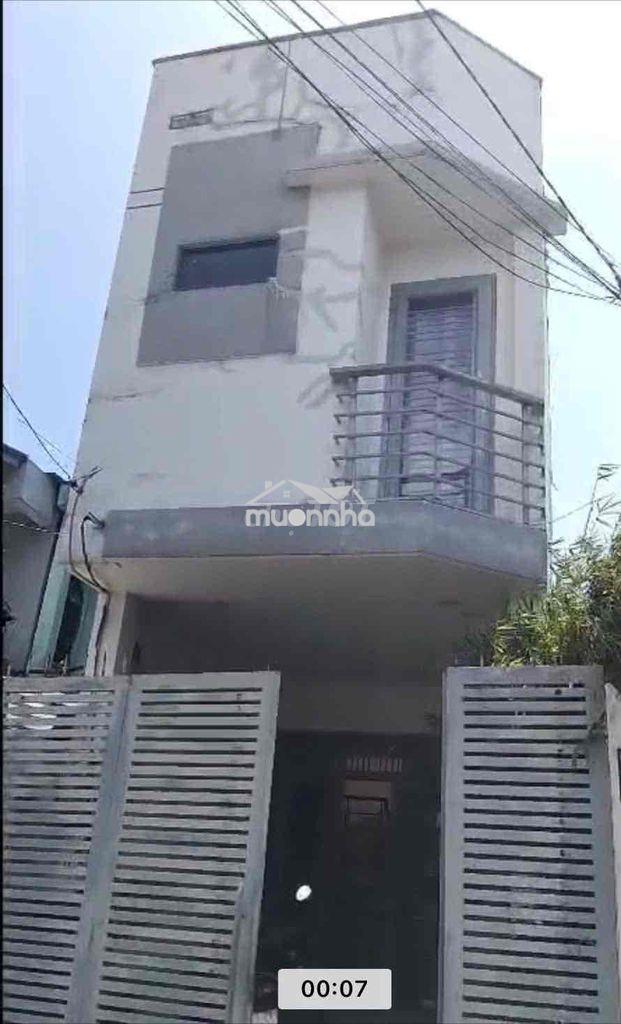 Cho thuê nhà phố 2 tầng đầy đủ nội thất và thiết bị gia dụng oto