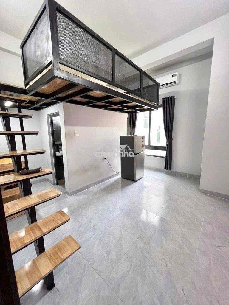 Duplex cửa sổ trời siêu thoáng gần hcmue, sgu - cầu chữ y