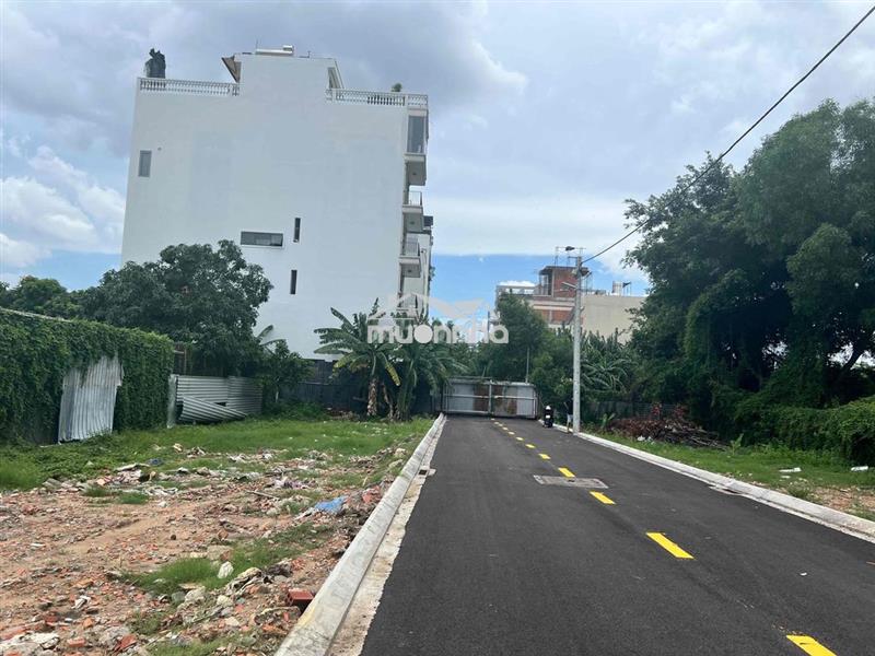 Bán lô đất mặt tiền vườn lài , an phú đông , ngay cầu sắt