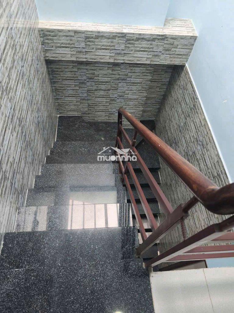 Cho thuê nhà nguyên căn lê văn lương  - Ảnh 2