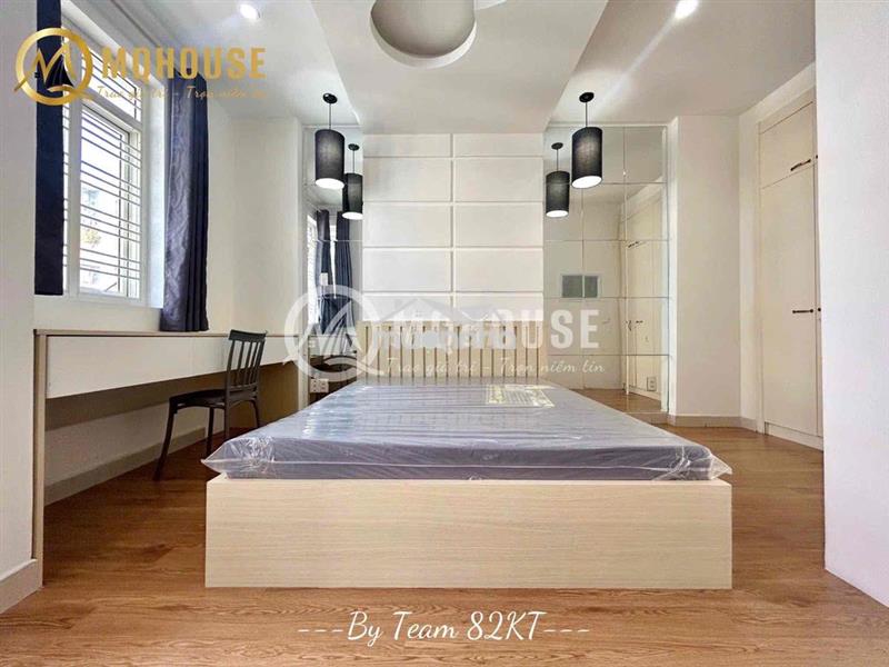 Phòng full nột thất, ban công siêu thoáng - phan xích long, phú nhuận