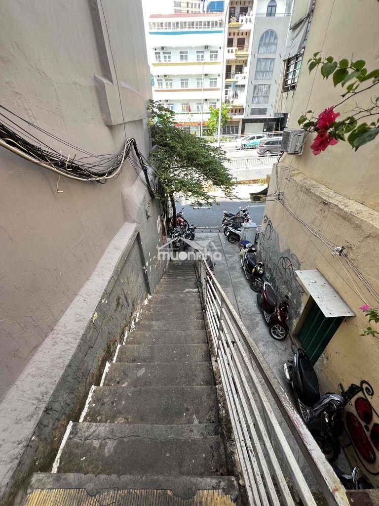 Sang nhượng homestay - calmette quận 1 - 3