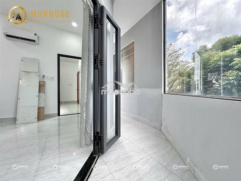2 phòng ngủ nguyên sàn rộng 60m2 | full nội thất - ngay aeon/celadone