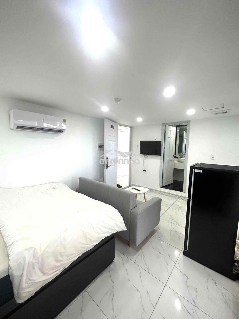 Cho thuê căn hộ full nt có bancol ngay hồ con rùa, công trường dân chu - Ảnh 2