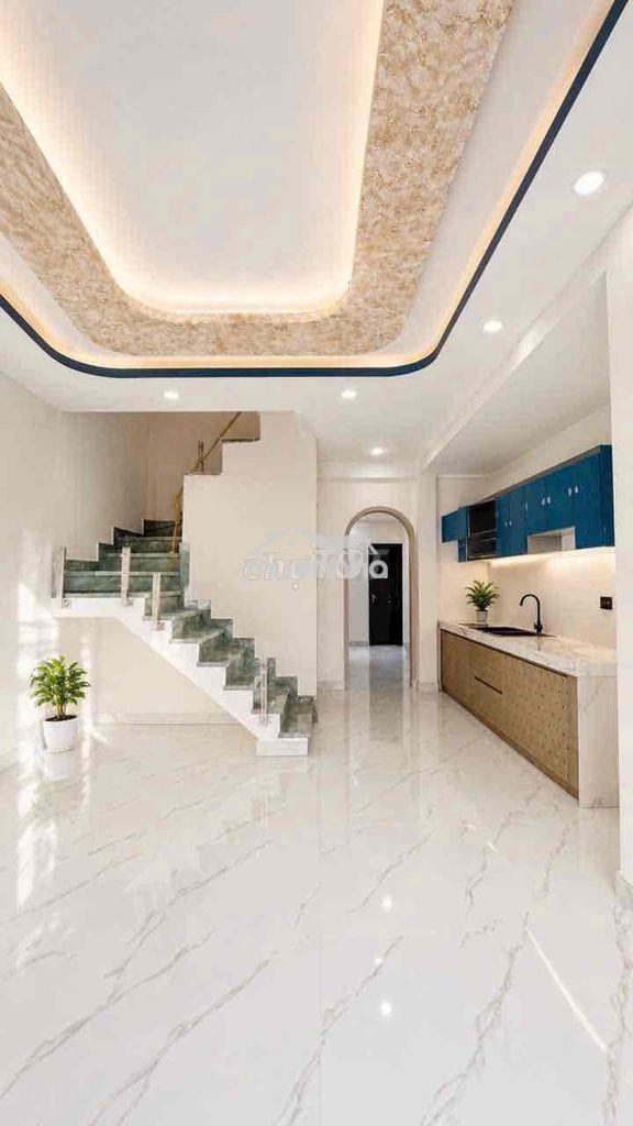 Bán nhà đẹp 2 tầng vào ở ngay. khu nhà thờ hẻm 3m rộng - 4