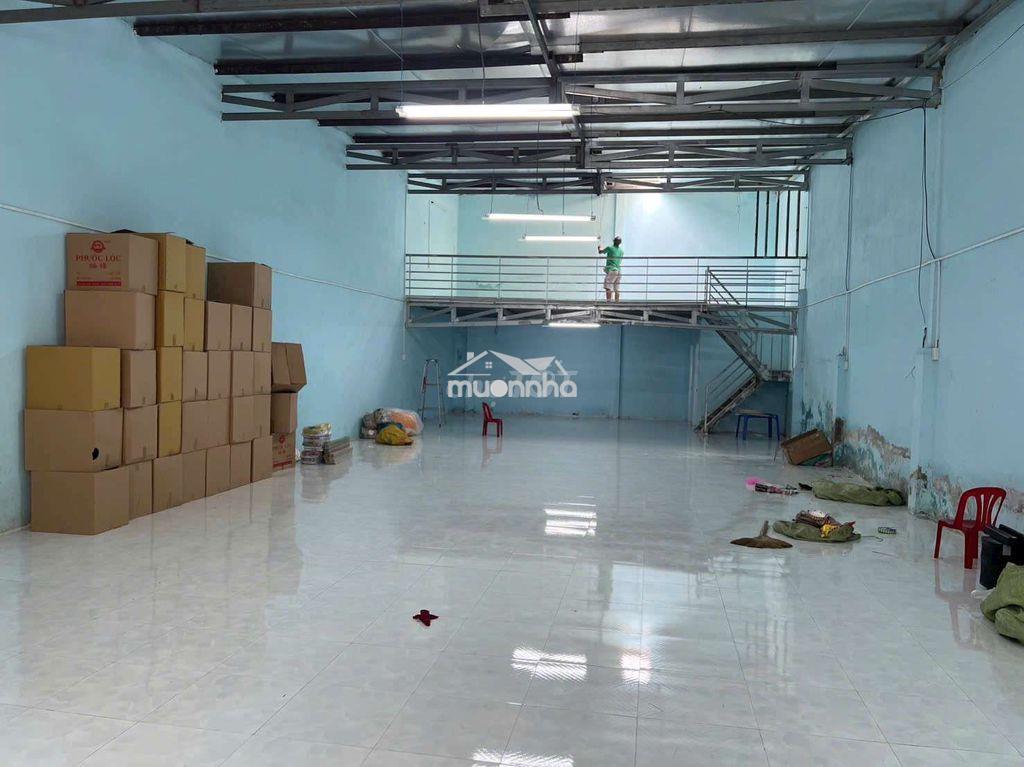Kho tên lửa 17tr 180m2 - Ảnh 2