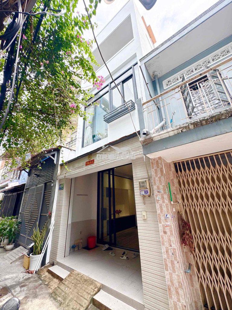 Nhà cách 3căn ra hxh 👉 đ/c : 449/   hương lộ 2 , bình trị đông 👉 d/t :