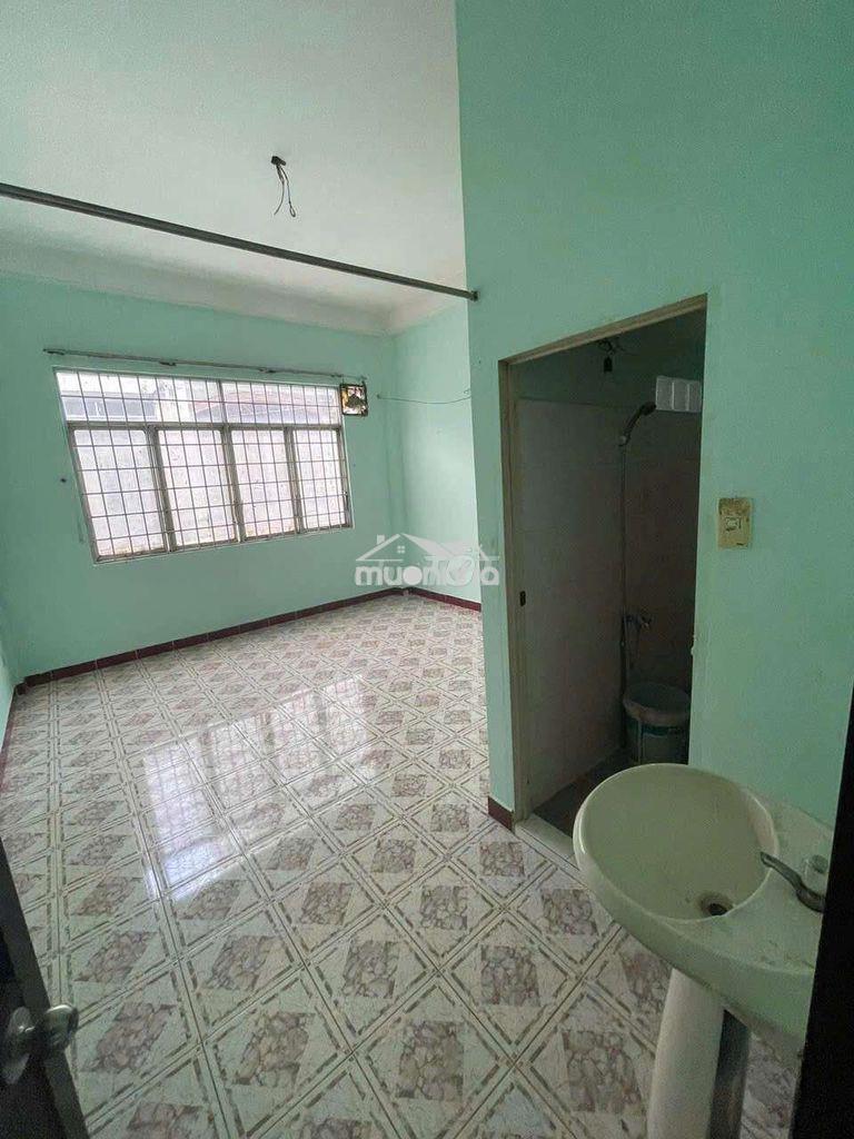 Nhà cư xá d 2 mặt tiền 4x17.5 3 tấm - 4