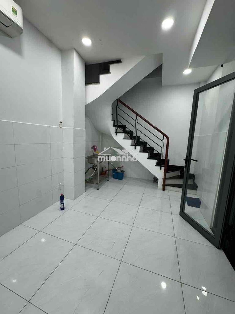 Bán nhà quận 1 – đường trần quang khải cách cầu hoàng hoa thám chỉ 30m - 4