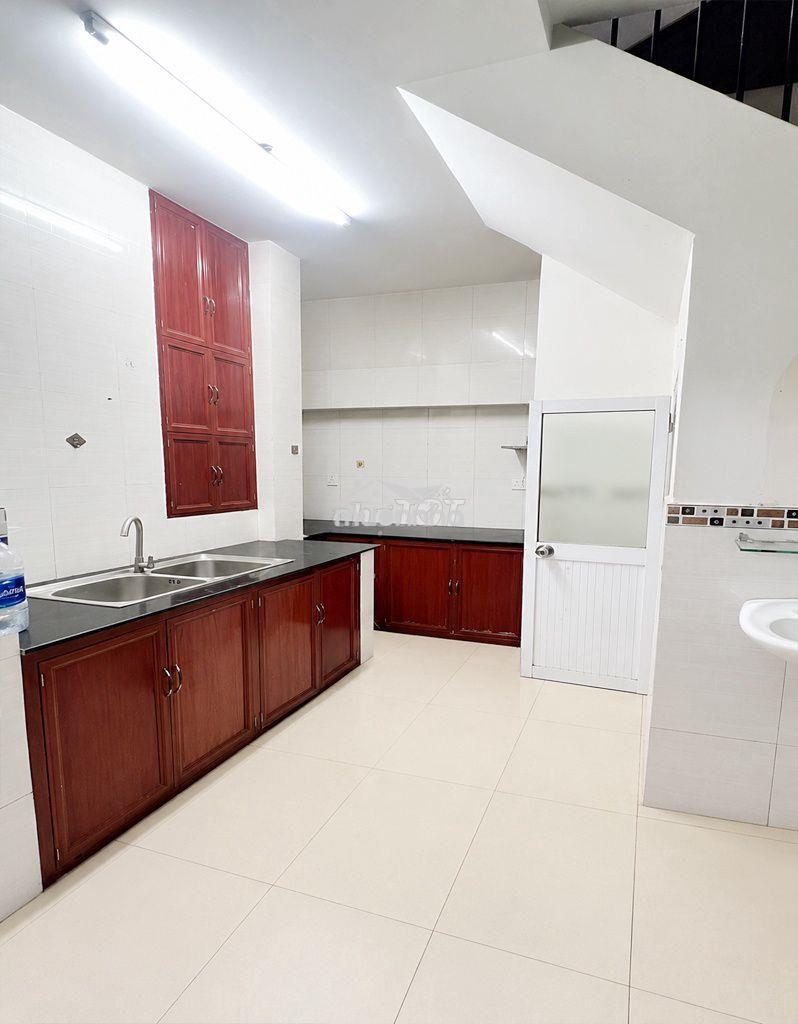 Nhà sát lãnh binh thăng ngay trung tâm y tế q11 hẻm xe tải khu phân lô - Ảnh 4