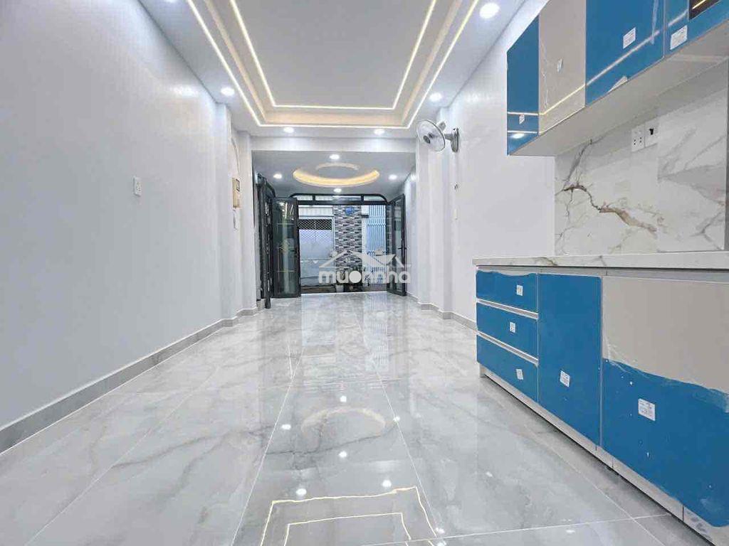 Nhà đẹp q4 , ngang 3.3 dài 14 , 3pn , ko quy hoạch. - 3