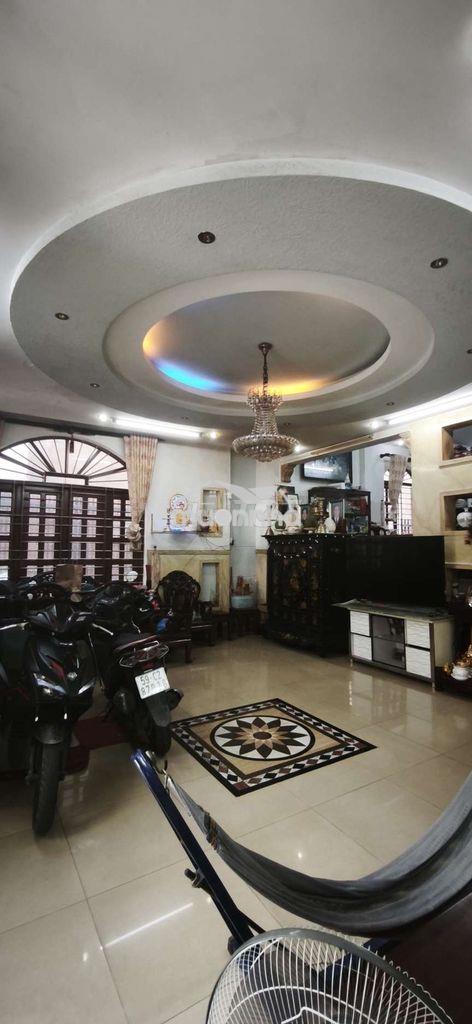 Biệt thự quận 7 cần bán - Ảnh 3